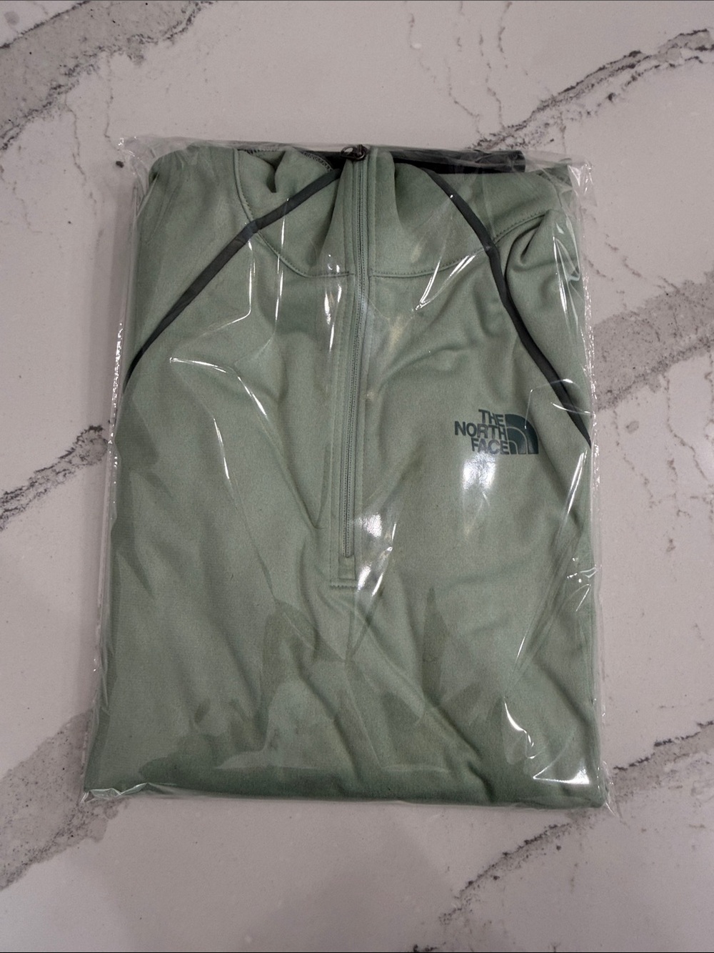 The North Face Women’s Sage Green Colorblock Quarter-Zip Fleece – M - Picture 9 of 9